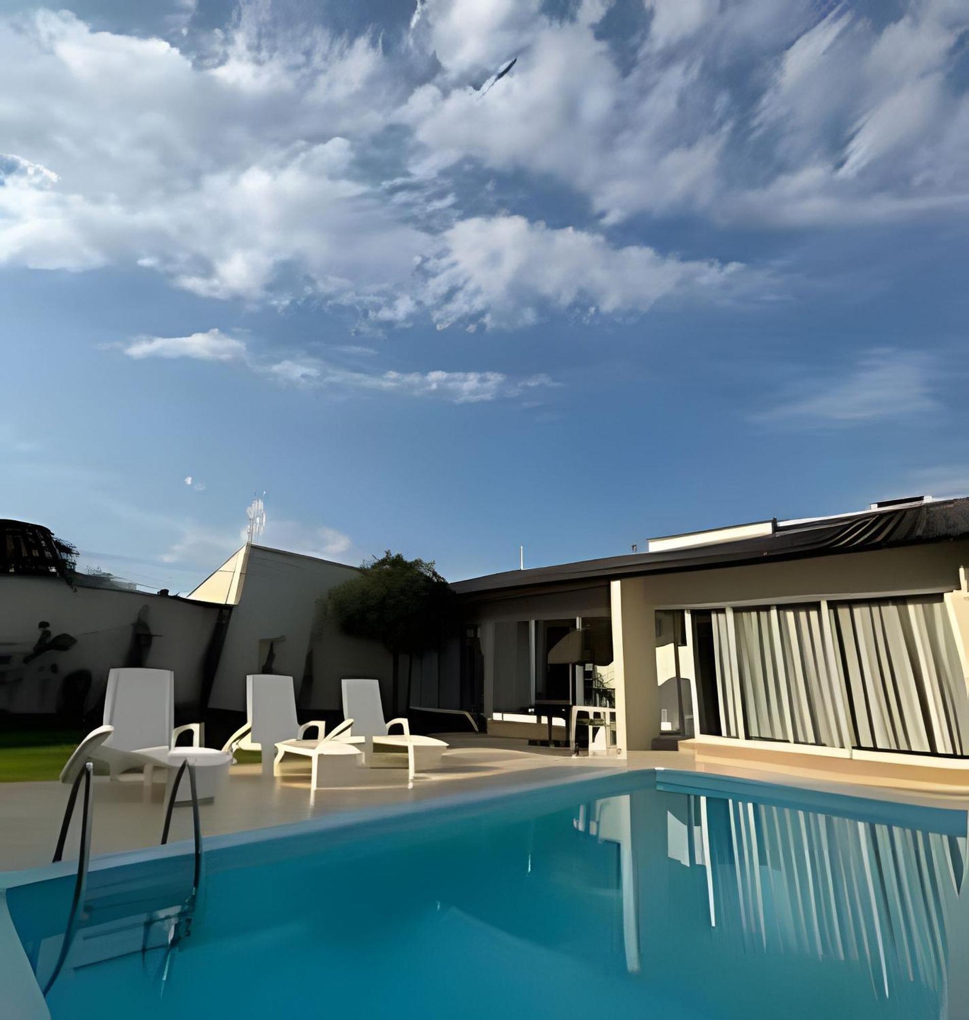 Sobrado Com 5 Suite 1 Quarto Piscina Churraqueira Ar Ate 20 Hospede Foz do Iguaçu Kültér fotó